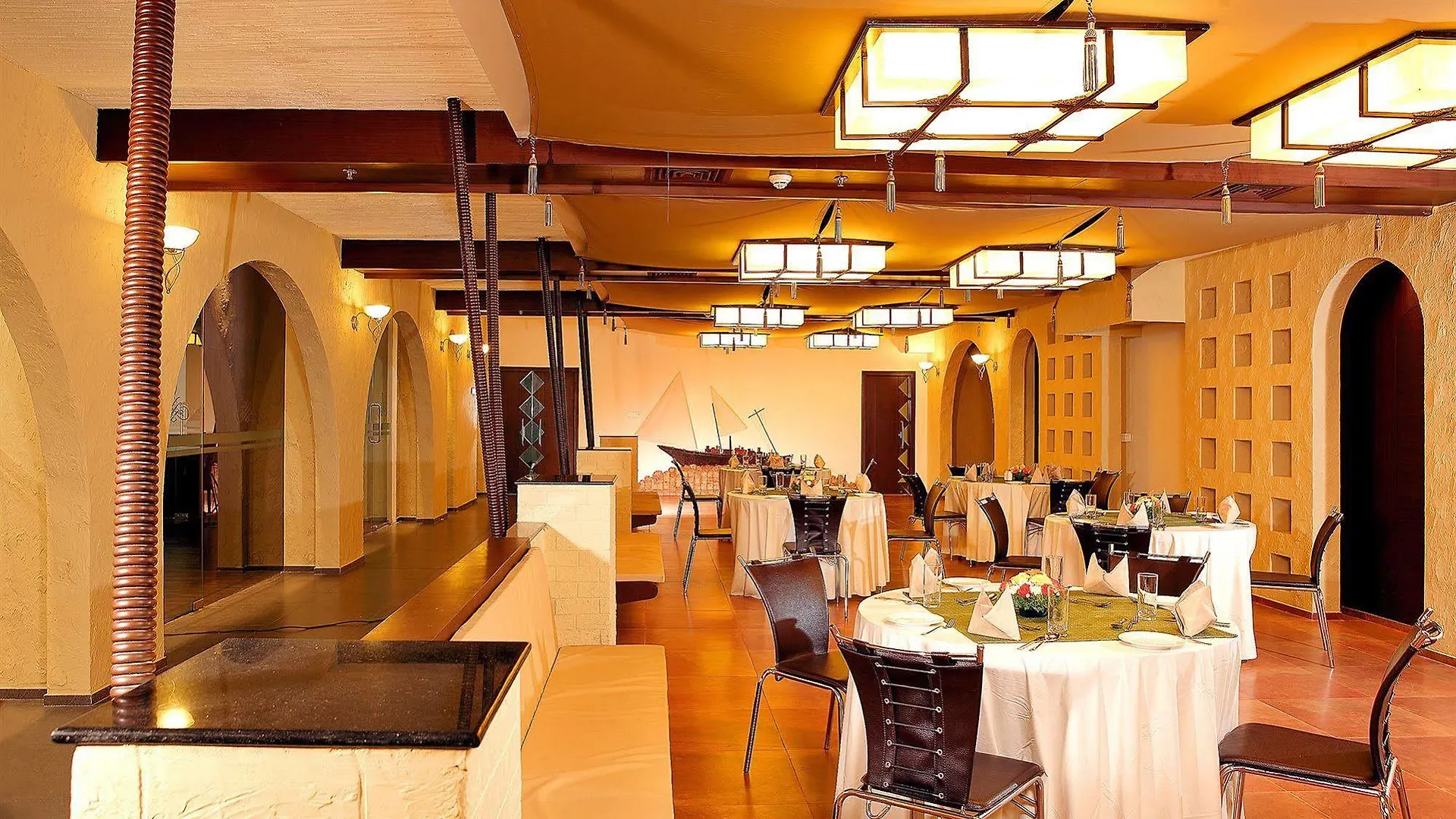 Flora Airport Hotel And Convention Centre Kochi Nedumbassery