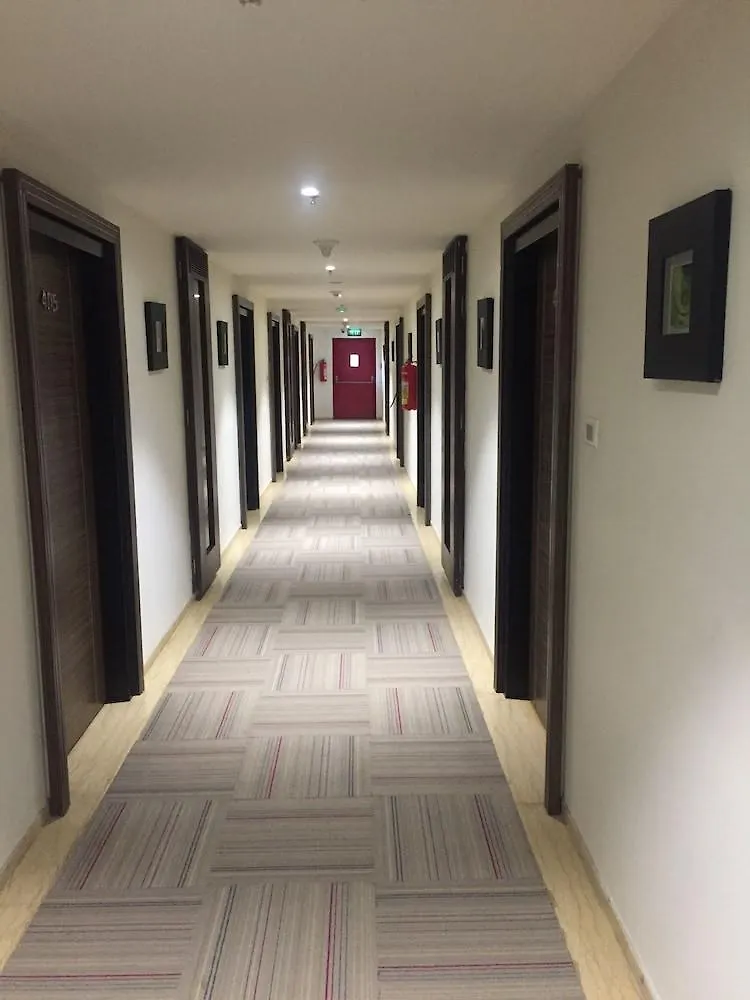 **** Hotell Flora Airport Hotel&Convention Centre Kochi Nedumbassery Indien
