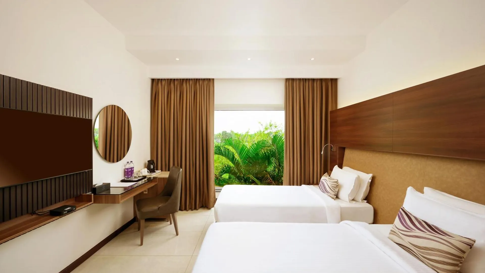Flora Airport Hotel&Convention Centre Kochi Nedumbassery Hotell