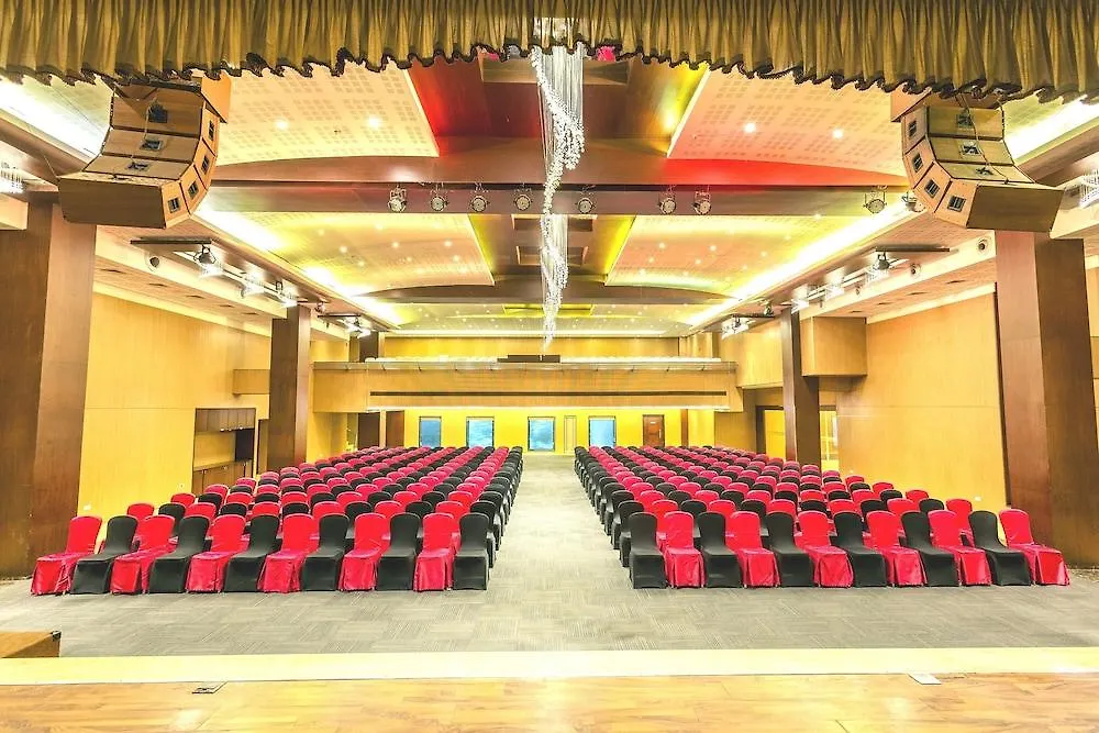 Flora Airport Hotel And Convention Centre Kochi Nedumbassery