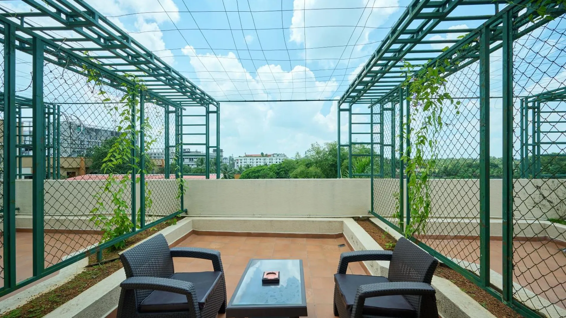 Flora Airport Hotel And Convention Centre Kochi Nedumbassery 4*,  India